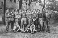 ASCI-Bologna_01237-Albero_1920_BO1-incontro-a-Parigi-con-scout-del-Belgio