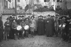 ASCI-Bologna_01242-Albero_1920_forse-inaugurazione-gruppo-in-paese-del-bolognese-