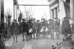 ASCI-Bologna_01255-Albero_1922_visita-Shi-Ram-Bajpai_Commissario-indiano_Giardini-Margherita-19febbr-