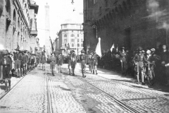 ASCI-Bologna_01418-Albero_1925_procesione-Madonna-S.-Luca