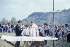GANDOLFI-d.Annunzio_01813-Albero_1974_BO16-Festa-di-San-Giorgio-a-Molinazzo-d.Nunzio-e-p.Damiano-Cantoni-a-sx